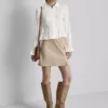 Bluză cu volane la tiv și peplum Bluză cu volane la tiv și peplum