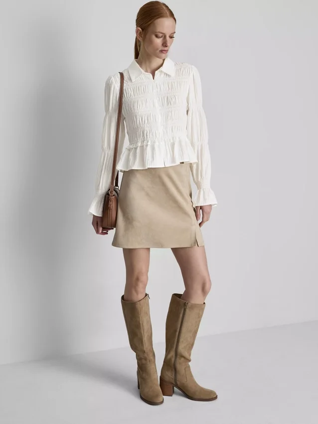 Bluză cu volane la tiv și peplum Bluză cu volane la tiv și peplum