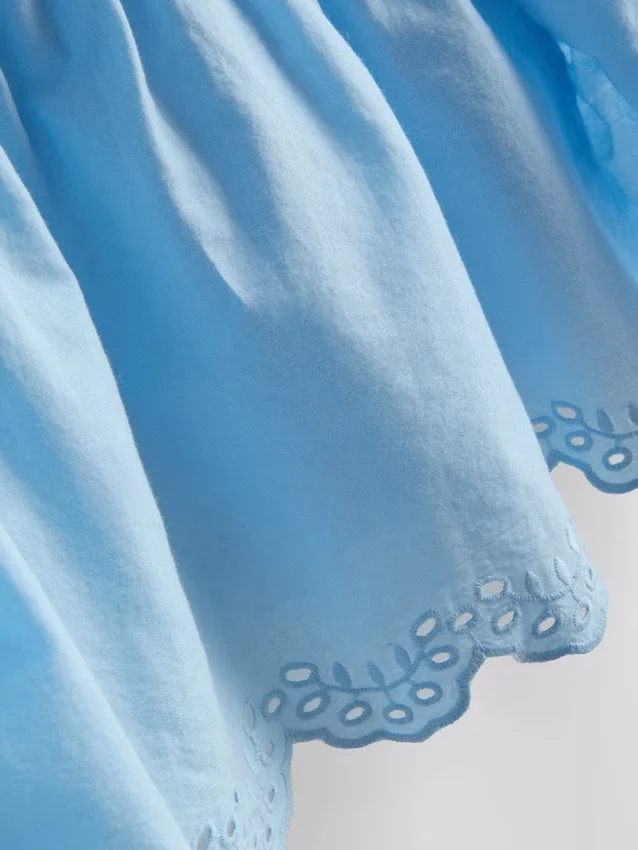 Bluză din bumbac cu mâneci festonate și broderie Bluză din bumbac cu mâneci festonate și broderie