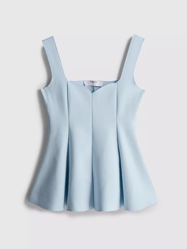 Bluză din crep cu decolteu în formă de inimă și peplum Bluză din crep cu decolteu în formă de inimă și peplum