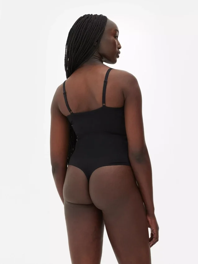 Body tip tanga cu cupe Body tip tanga cu cupe