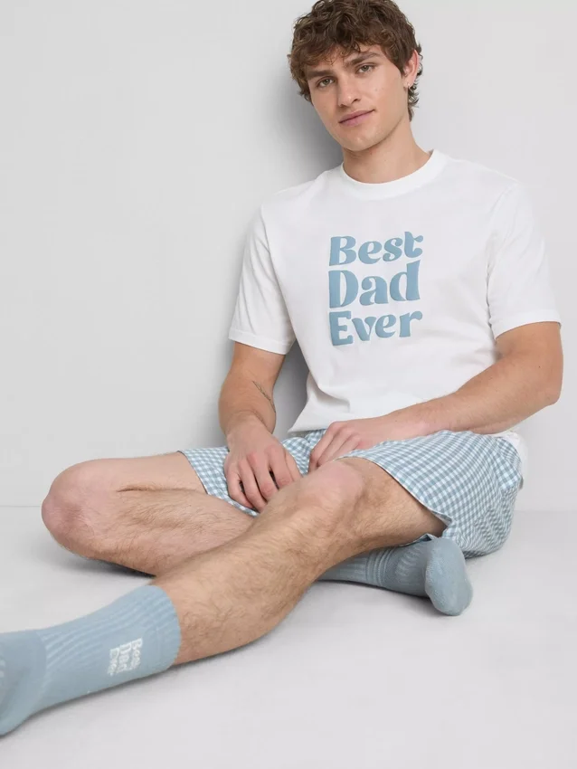 Cele mai bune pijamale asortate pentru tată și familie Cele mai bune pijamale asortate pentru tată și familie
