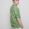 Cămășă cu guler reversibil cu imprimeu floral Cămășă cu guler reversibil cu imprimeu floral