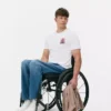 Cămășă cu ilustrații ale unei case de pe plaja din Miami Cămășă cu ilustrații ale unei case de pe plaja din Miami
