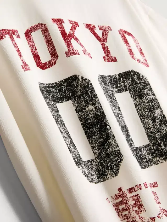 Cămășă cu mâneci scurte și imprimeu în stil „distressed” din Tokyo Cămășă cu mâneci scurte și imprimeu în stil „distressed” din Tokyo