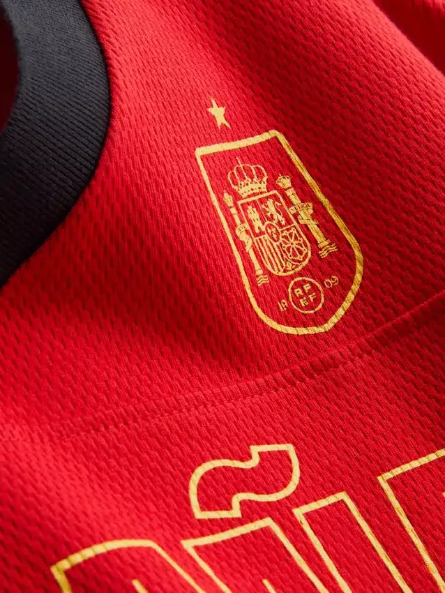 Cămășă de fotbal cu imprimeu „Spain” Cămășă de fotbal cu imprimeu „Spain”