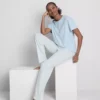 Cămășă și pijamale cu pantaloni în dungi Cămășă și pijamale cu pantaloni în dungi