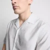 Cămașă cu mâneci scurte din amestec de in Cămașă cu mâneci scurte din amestec de in