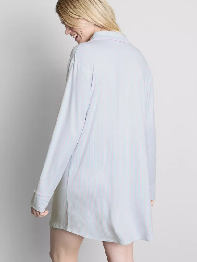 Cămașă de noapte oversized cu dungi, în stil boyfriend Cămașă de noapte oversized cu dungi, în stil boyfriend
