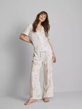 Cămașă de pijama cu mâneci scurte și imprimeu floral