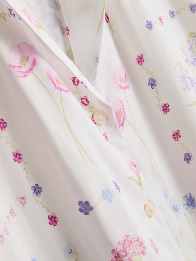 Cămașă de pijama cu mâneci scurte și imprimeu floral Cămașă de pijama cu mâneci scurte și imprimeu floral