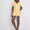 Cămașă de pijama din bumbac cu volane, perfectă pentru relaxare Cămașă de pijama din bumbac cu volane, perfectă pentru relaxare