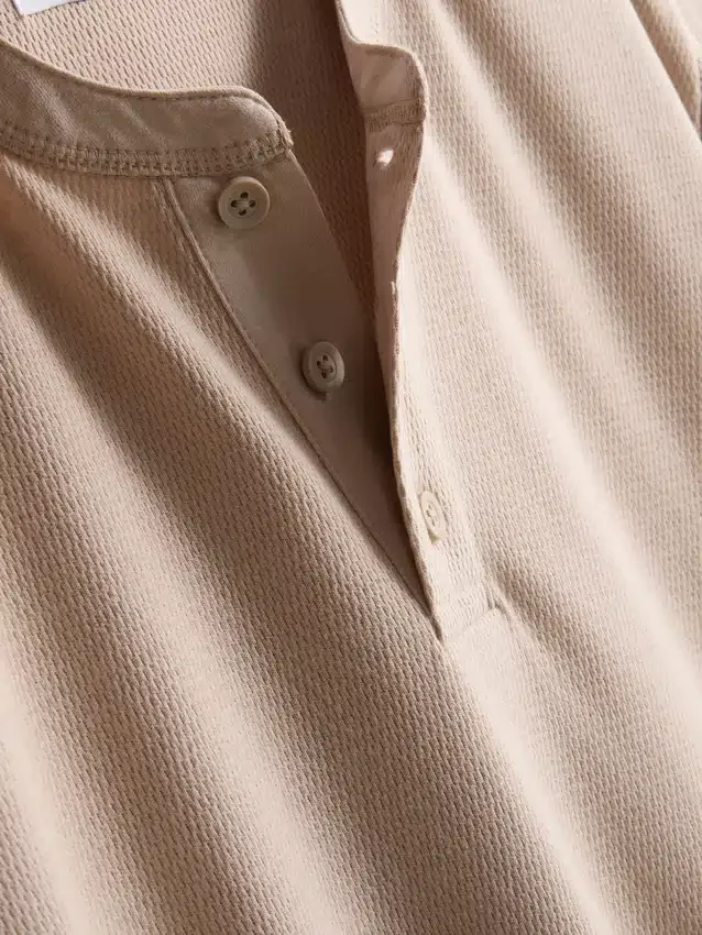 Cămășa Henley texturată Cămășa Henley texturată