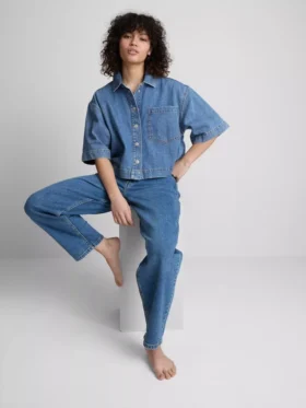 Cămașă scurtă, dreptă, din denim de bumbac