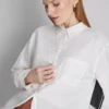 Cămașa clasică din in „The Edit”