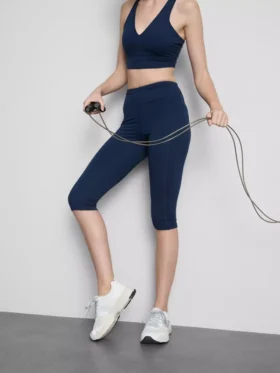 Colanți capri sportivi cu talie înaltă, netede și care oferă susținere