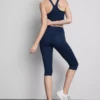 Colanți capri sportivi cu talie înaltă, netede și care oferă susținere Colanți capri sportivi cu talie înaltă, netede și care oferă susținere