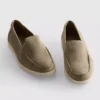 Colecția de mocasini fără șireturi