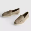 Colecția de mocasini fără șireturi