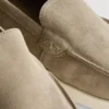 Colecția de mocasini fără șireturi