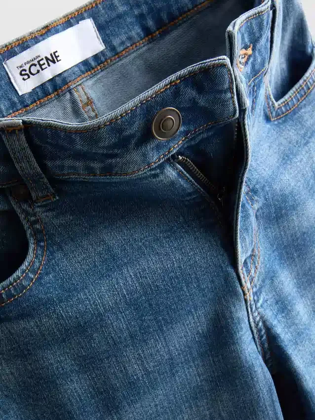 Colecția Primark | blugi evazați cu talie joasă Colecția Primark | blugi evazați cu talie joasă