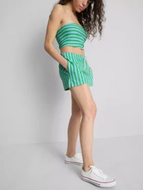 Colecția Primark | pantaloni scurți cu dungi