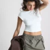 Colecția Primark | Top cu mâneci scurte și spate decupat Colecția Primark | Top cu mâneci scurte și spate decupat