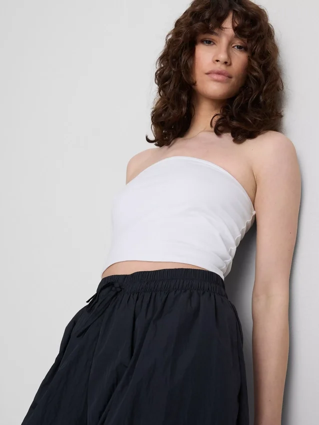 Colecția Primark | Tricou bandeau din jersey cu conținut ridicat de bumbac Colecția Primark | Tricou bandeau din jersey cu conținut ridicat de bumbac