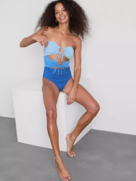 Costum de baie bandeau cu decupaje