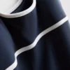 Costum sport cu decolteu rotund în culori contrastante Costum sport cu decolteu rotund în culori contrastante