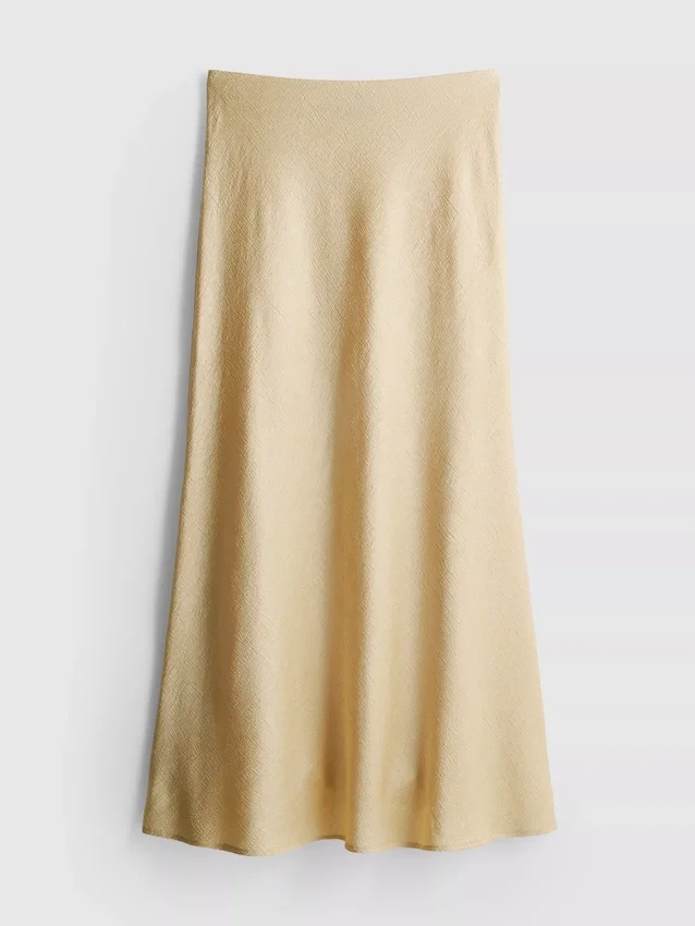 Fustă maxi din satin, cu croi în A Fustă maxi din satin, cu croi în A