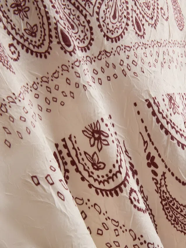 Fustă maxi din satin imprimat, cu tăietură în biais, de la Paula Echevarría Fustă maxi din satin imprimat, cu tăietură în biais, de la Paula Echevarría