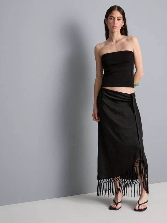 Fustă midi din satin cu franjuri Fustă midi din satin cu franjuri