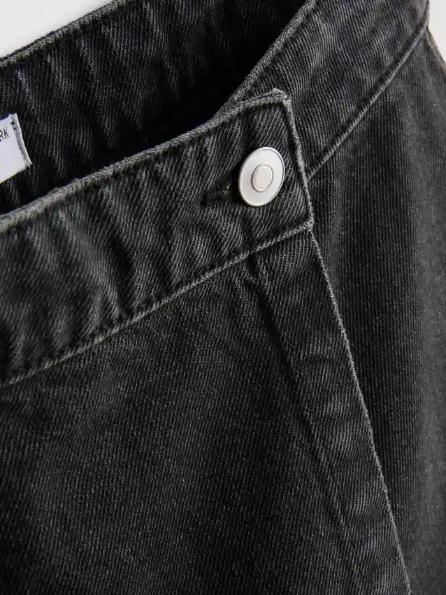 Fustă-pantalon din denim de bumbac cu talie înaltă Fustă-pantalon din denim de bumbac cu talie înaltă