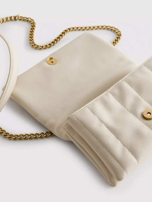 Geantă crossbody cu clapă Geantă crossbody cu clapă