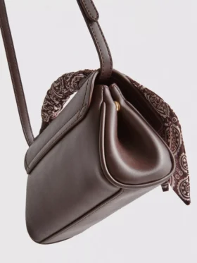 Geantă crossbody cu detaliu eșarfă