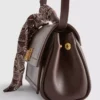 Geantă crossbody cu detaliu eșarfă