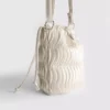 Geantă crossbody tip „bucket” cu volane Geantă crossbody tip „bucket” cu volane