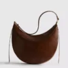Geantă de umăr în formă de lună din imitație de piele de căprioară Geantă de umăr în formă de lună din imitație de piele de căprioară