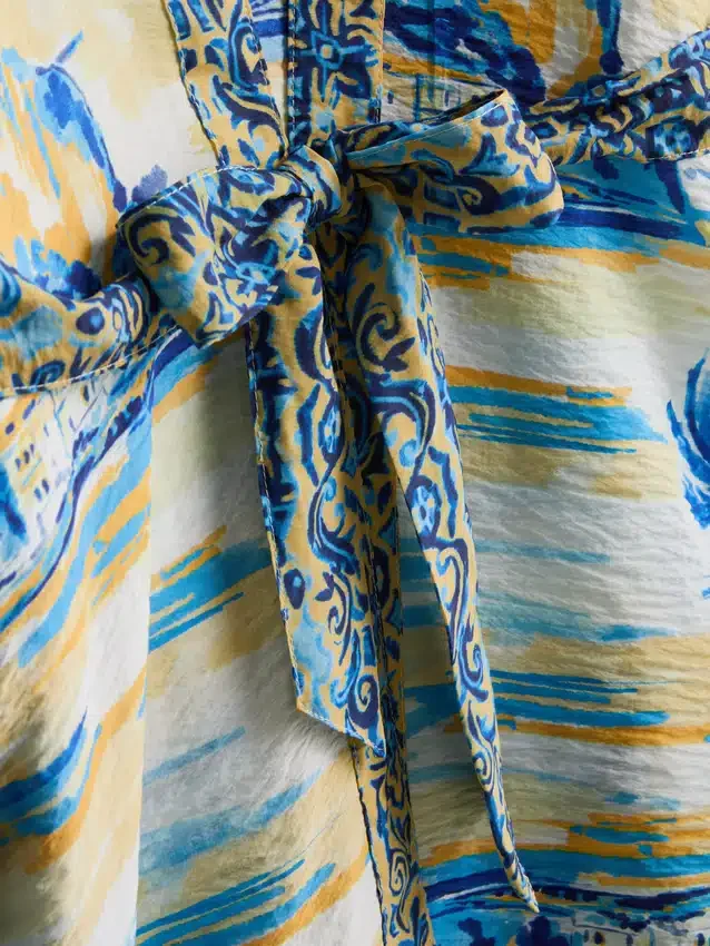 Haină de plajă midi cu imprimeu, în stil wrap Haină de plajă midi cu imprimeu, în stil wrap