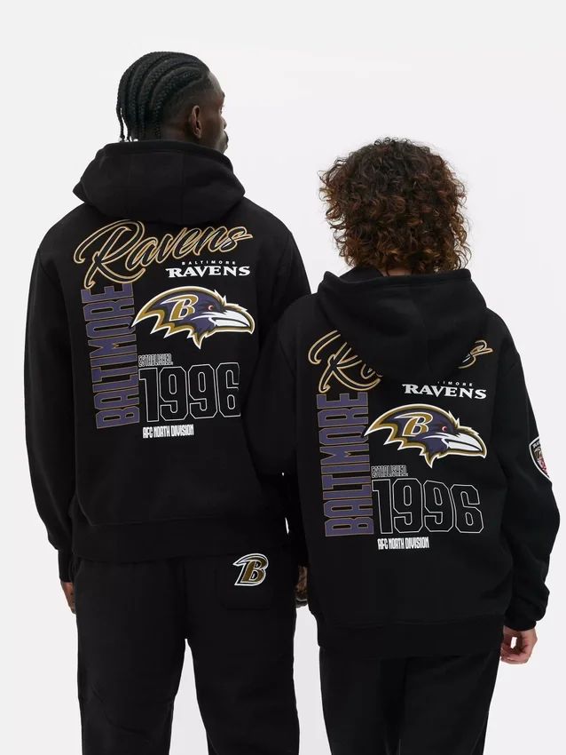 Hanorac cu glugă imprimat cu logo-ul echipei NFL Baltimore Ravens Hanorac cu glugă imprimat cu logo-ul echipei NFL Baltimore Ravens