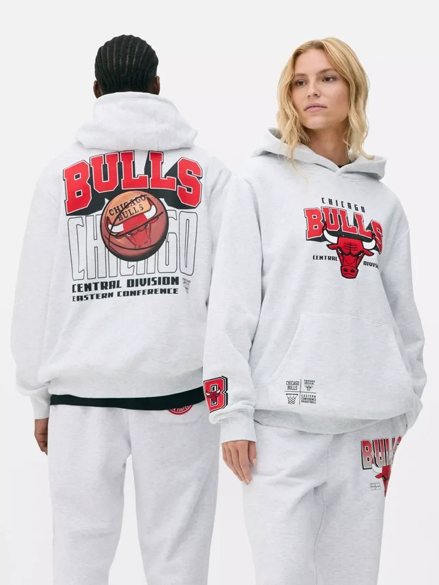 Hanorac cu logo-ul echipei NBA Chicago Bulls Hanorac cu logo-ul echipei NBA Chicago Bulls