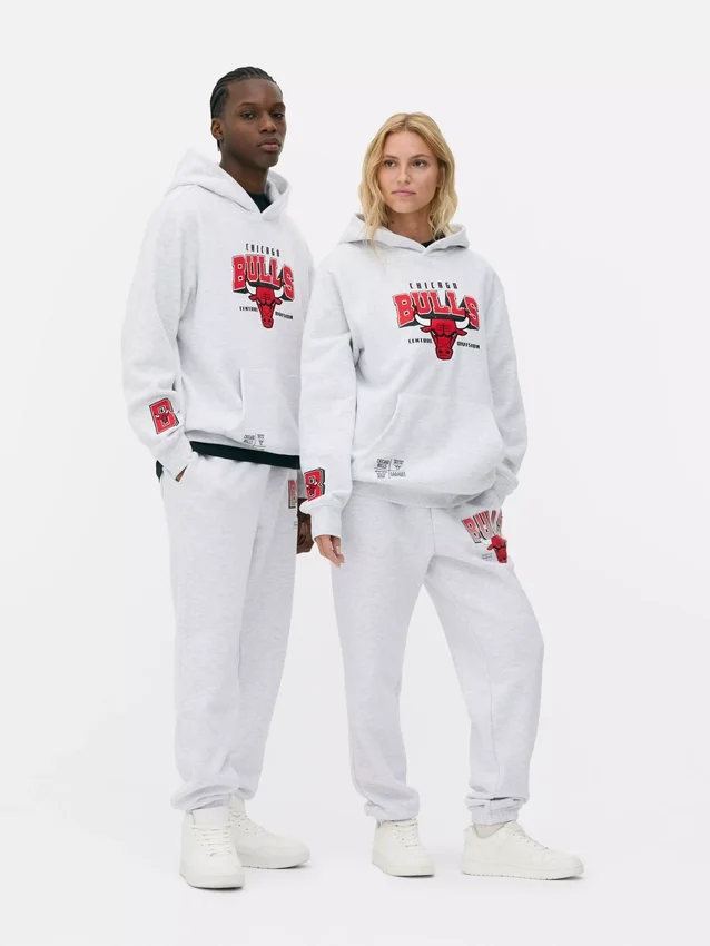 Hanorac cu logo-ul echipei NBA Chicago Bulls Hanorac cu logo-ul echipei NBA Chicago Bulls