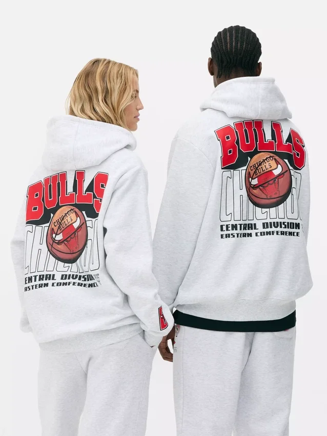 Hanorac cu logo-ul echipei NBA Chicago Bulls Hanorac cu logo-ul echipei NBA Chicago Bulls
