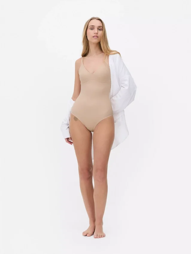 Lenjerie Modelatoare Lenjerie Modelatoare