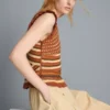 Maieu tricotat cu cusături curbe Maieu tricotat cu cusături curbe