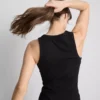 Maiou cu spate în formă de U, cu nervuri, din bumbac Maiou cu spate în formă de U, cu nervuri, din bumbac