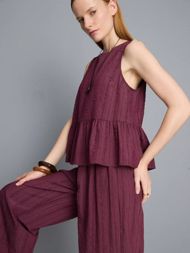 Maiou cu tiv peplum în dungi Maiou cu tiv peplum în dungi