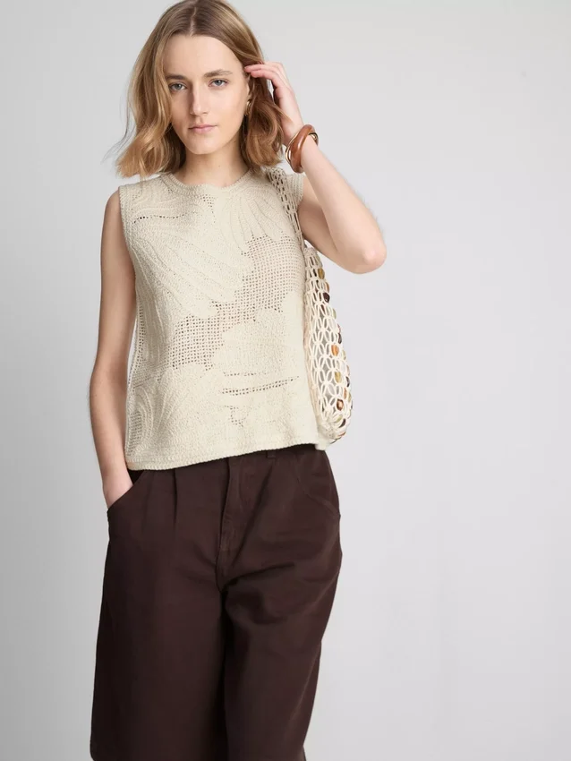 Maiou din tricot croșetat de la The Edit Maiou din tricot croșetat de la The Edit