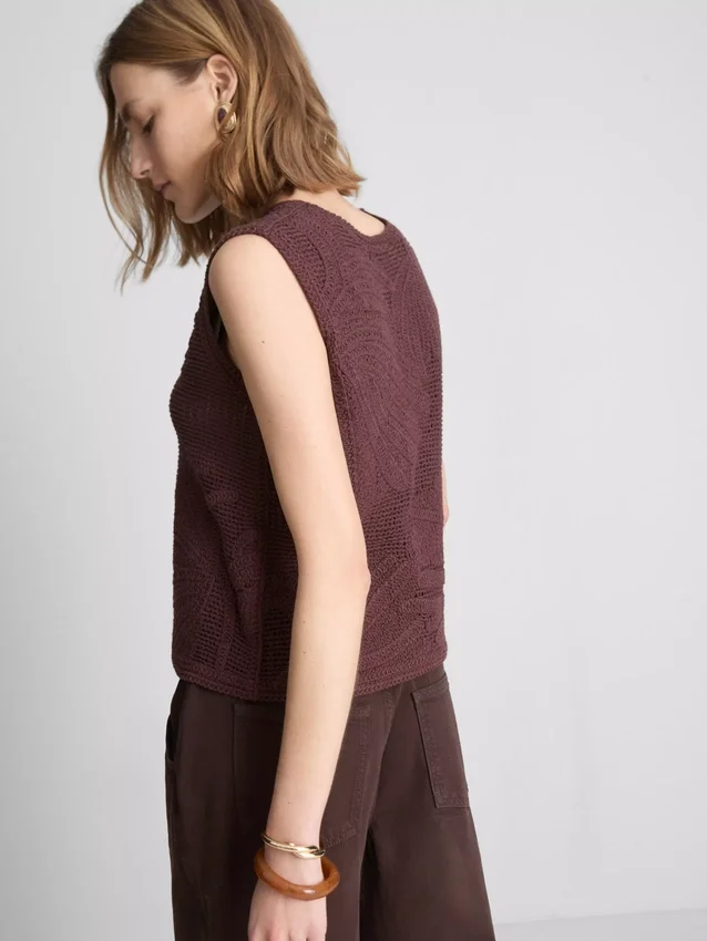 Maiou din tricot croșetat de la The Edit Maiou din tricot croșetat de la The Edit